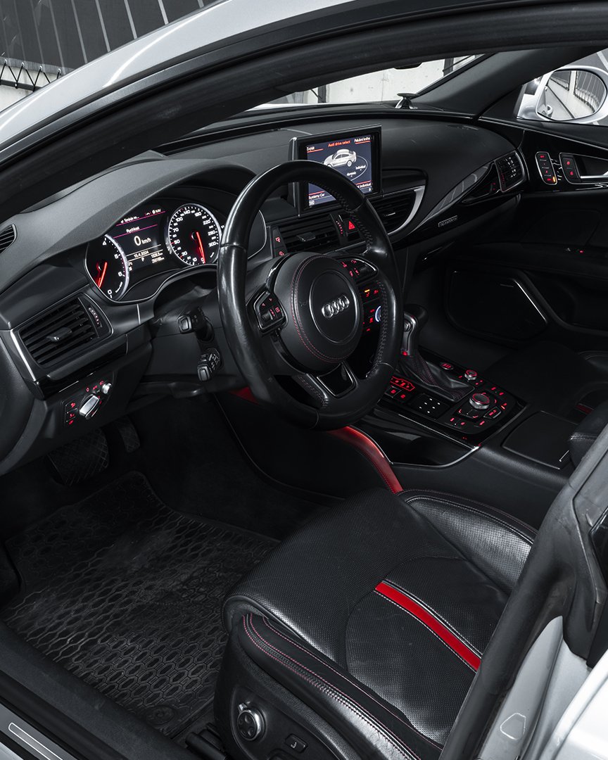AUDI A7 - S-LINE | BI-TURBO